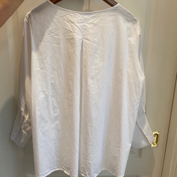 White Blouse made in LA - Picture 2 of 2